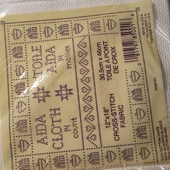 2 Cross Stitch Kits and 2 Aida Cloths Bundle of 4 - Picture 5 of 12